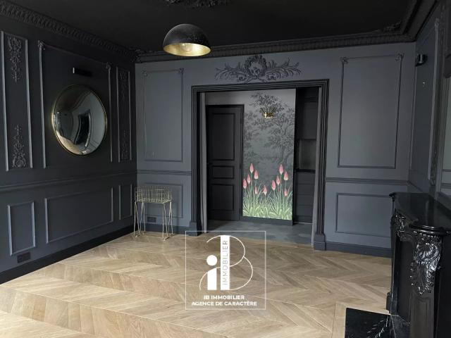 Bureau vente à Fontainebleau