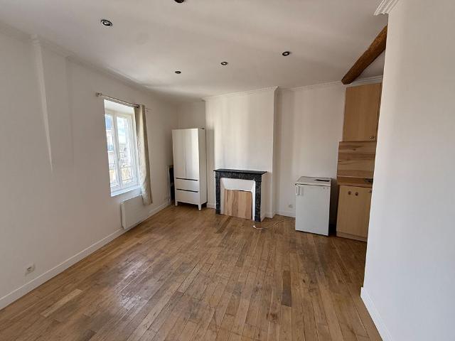 Studio location à Fontainebleau