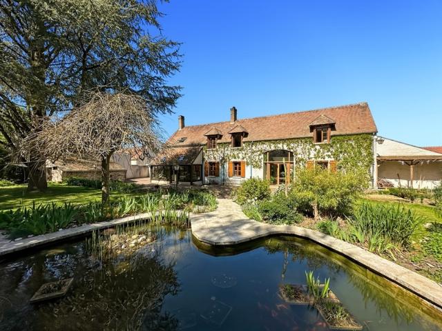 Maison vente à Fontainebleau, La Madeleine-sur-loing