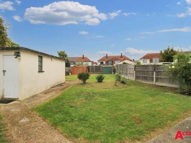 House for rent in Collier Row, Romford