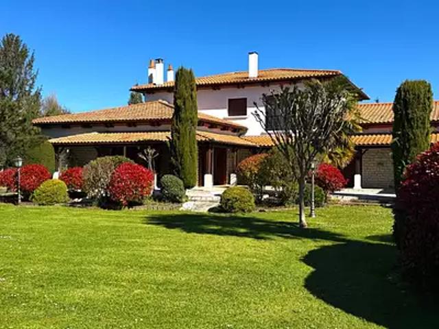 Maison vente à Saintes, Fontcouverte