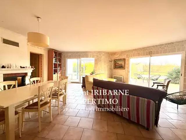 Maison vente à Saintes, Fontcouverte