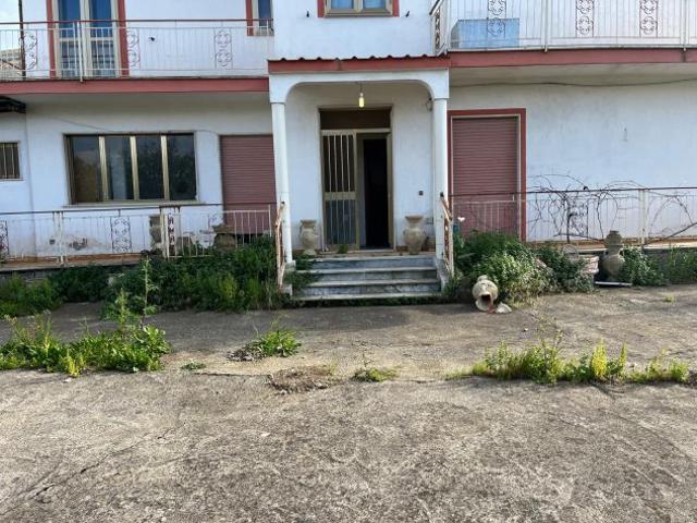 Appartamento in vendita a Roccadaspide, Campania