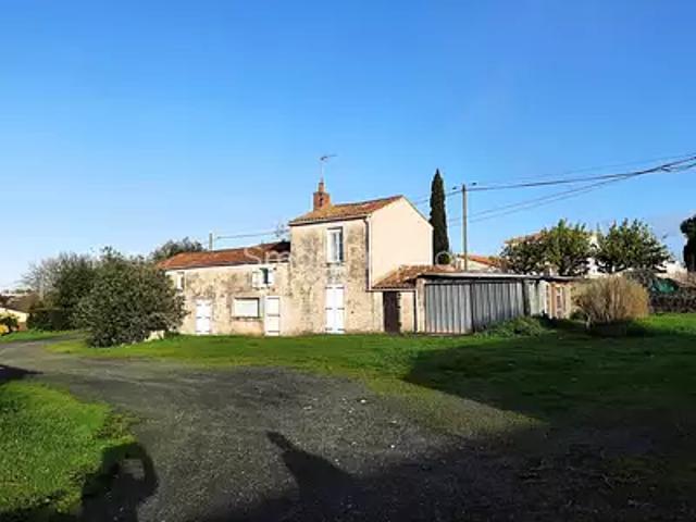 Maison vente à Terre-Neuve, Fontenay-le-Comte