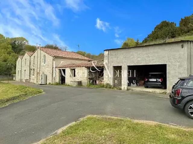 Maison vente à Fontenay-le-Comte, Fontenay-le-comte