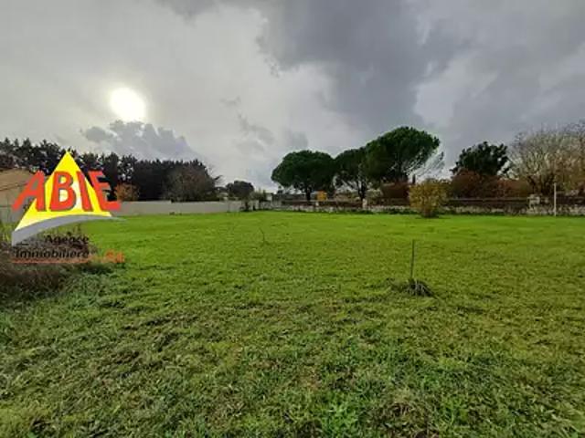 Terrain vente à Fontenay-le-Comte, Fontenay-le-comte