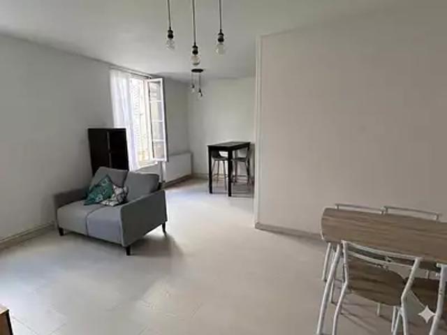 Appartement location à Fontenay-le-Comte, Fontenay-le-comte