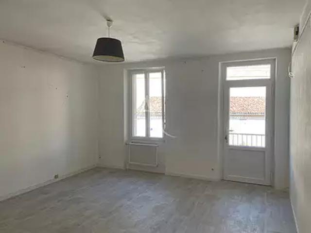 Appartement location à Fontenay-le-Comte, Fontenay-le-comte