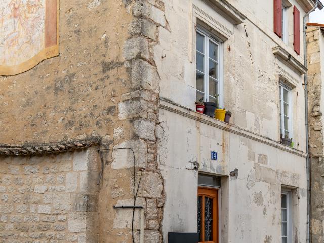 Maison vente à Fontenay-le-Comte, Fontenay-le-comte