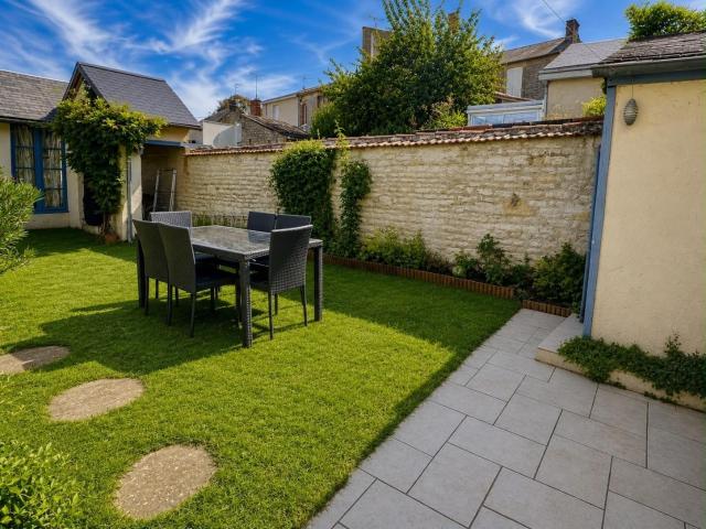 Maison vente à Fontenay-le-Comte, Vendée