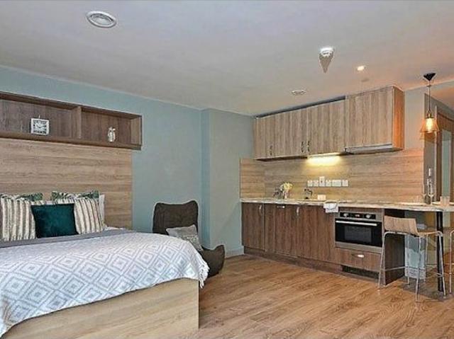 Studio for rent in St George's Quarter / Cultural Quarter, Calderstones