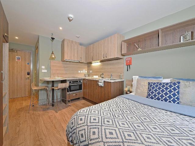 Studio for rent in St George's Quarter / Cultural Quarter, Calderstones
