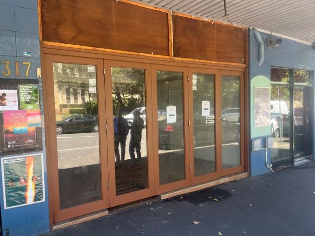 Showroom for rent in Glebe