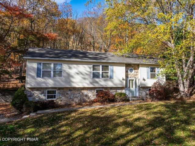 House for sale in Effort, Pennsylvania