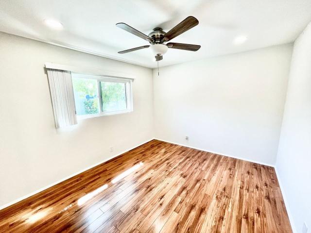 Apartment for rent in Canoga Park, California