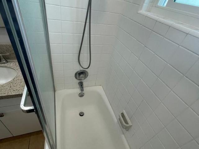 Apartment for rent in Canoga Park, California