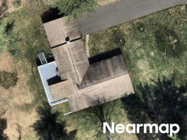 House for sale in Bloomfield, Connecticut
