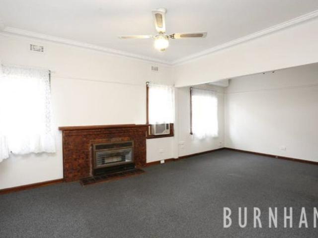 Room for rent in Camerons Creek, Victoria