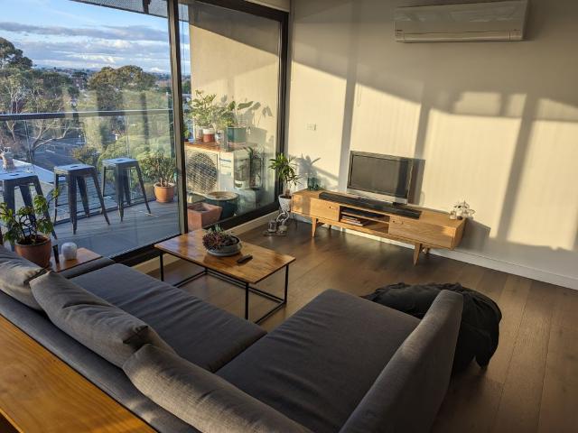 Room for rent in Camerons Creek, Victoria