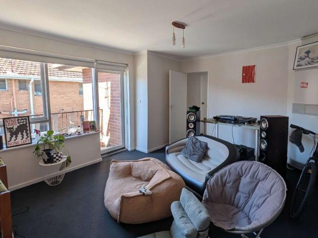 Room for rent in Camerons Creek, Victoria