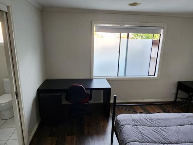 Room for rent in West Melbourne, Melbourne