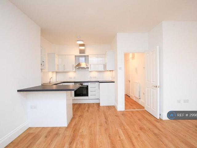 House for rent in New Eltham, Greater London