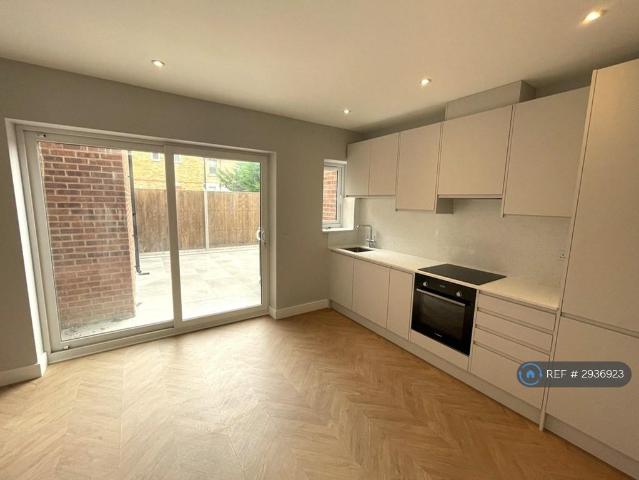 House for rent in New Eltham, Greater London