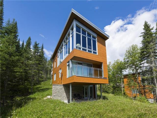 House for rent in Petite-rivière-saint-françois, Quebec
