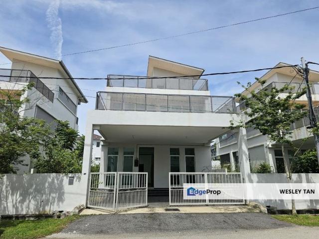House for sale in Durian Tunggal, Malaka
