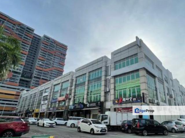 Shop for sale in Petaling, Subang Jaya