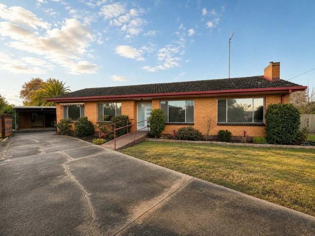House for rent in Colac, Victoria