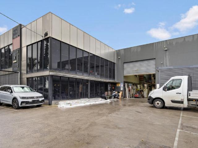 Warehouse for sale in Camerons Creek, Victoria