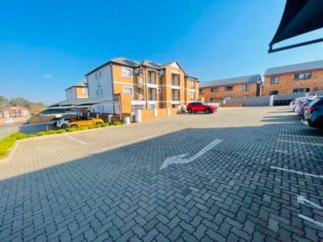 Apartment for sale in Ekurhuleni, Gauteng