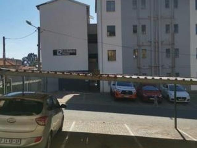 Apartment for sale in Nooitgedacht, Gauteng