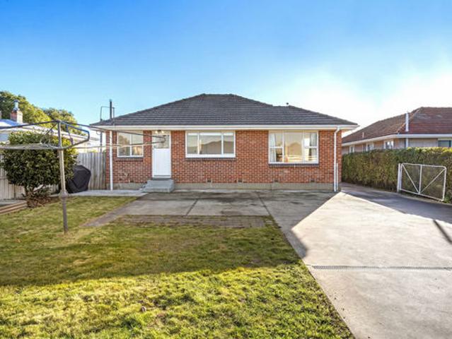 Property for sale in Canterbury