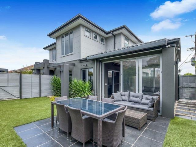 Townhouse for rent in Camerons Creek, Victoria
