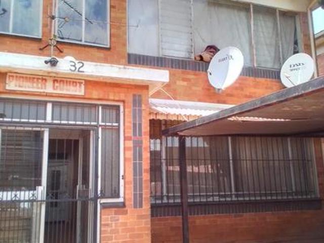 Apartment for sale in Johannesburg, City of Johannesburg Metropolitan Municipality