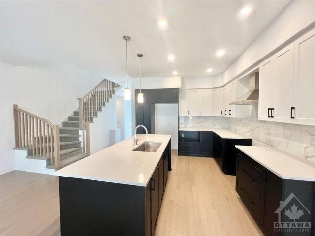 Townhouse for rent in Mulhurst Bay, Ontario