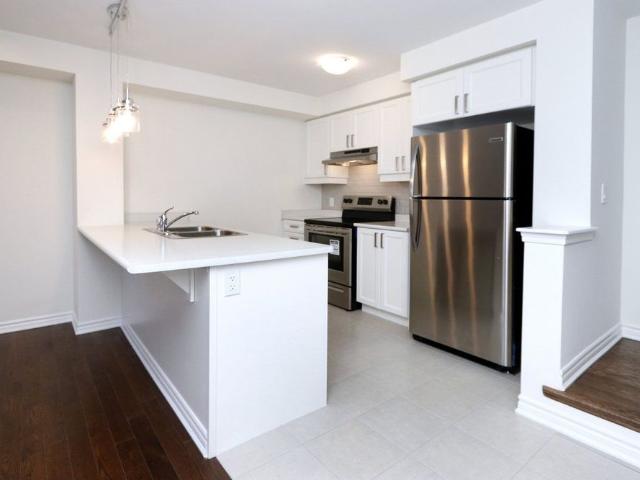 Townhouse for rent in Milton, Ontario