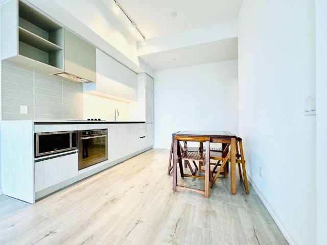 Apartment for rent in Vaughan, Golden Horseshoe
