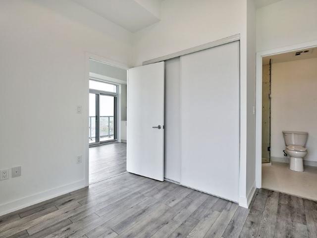 Apartment for rent in Oakville, Golden Horseshoe