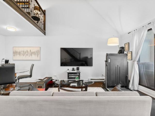 Apartment for rent in Oakville, Ontario