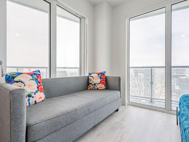 Apartment for rent in Toronto Centre, Toronto