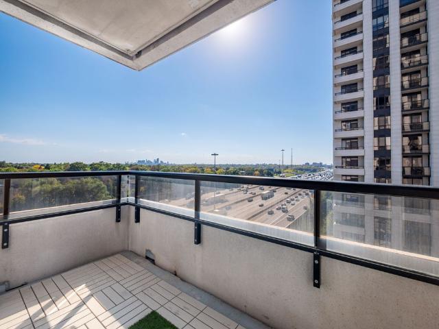 Apartment for rent in Willowdale, Toronto