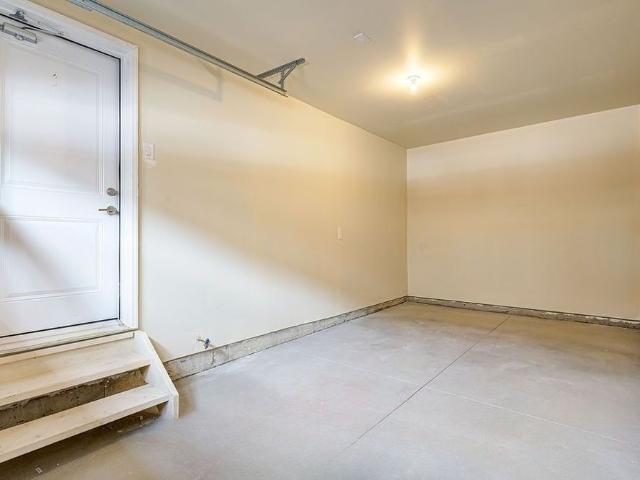 Townhouse for rent in Cambridge, Ontario