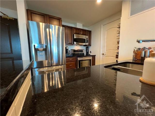 Apartment for rent in Mulhurst Bay, Ontario