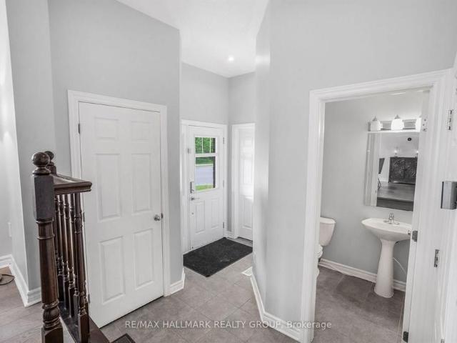 Townhouse for rent in Mulhurst Bay, Ontario