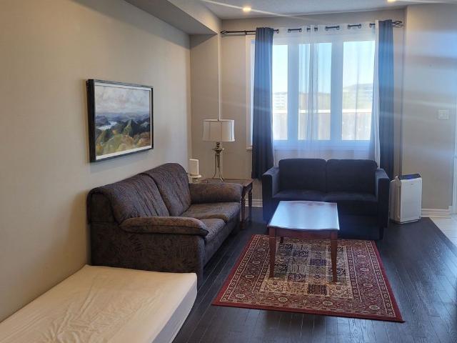 Townhouse for rent in Mulhurst Bay, Ontario