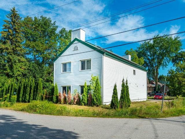 Apartment for rent in Innisfil, Central Ontario
