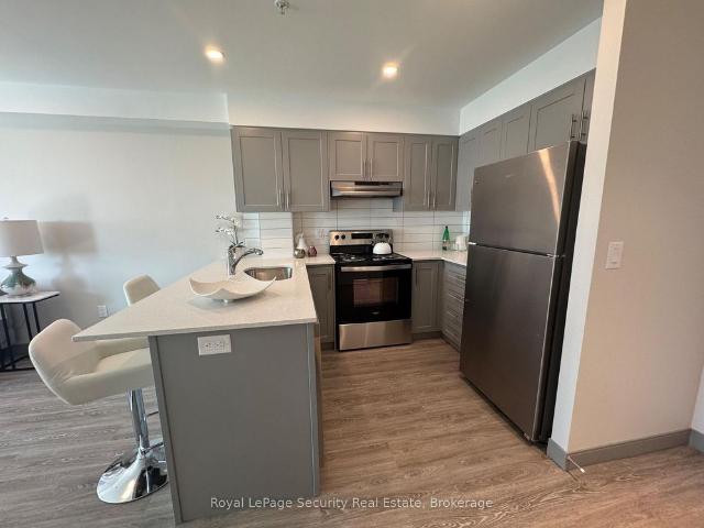 Apartment for rent in Innisfil, Central Ontario